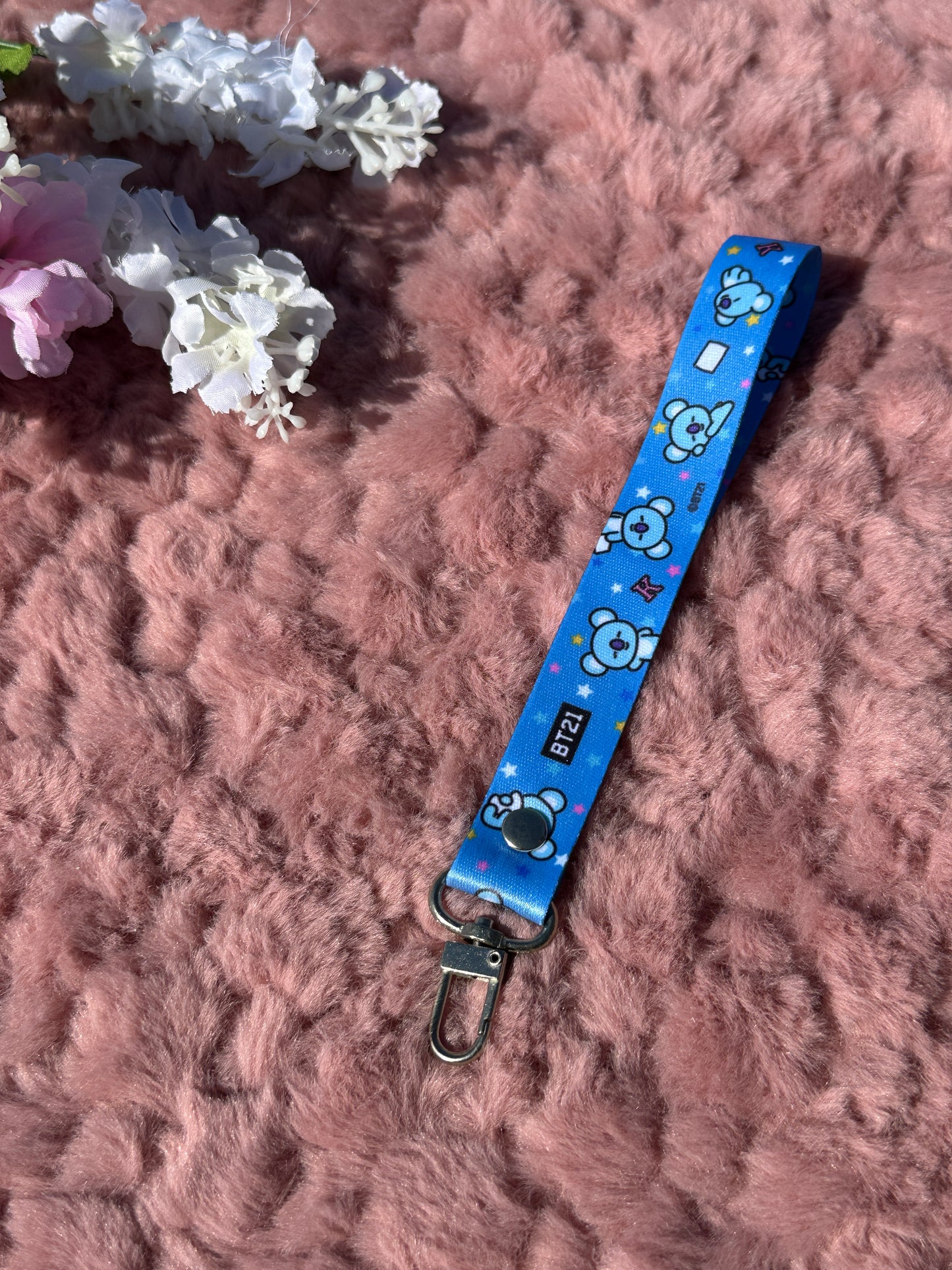 BT21 wristlets