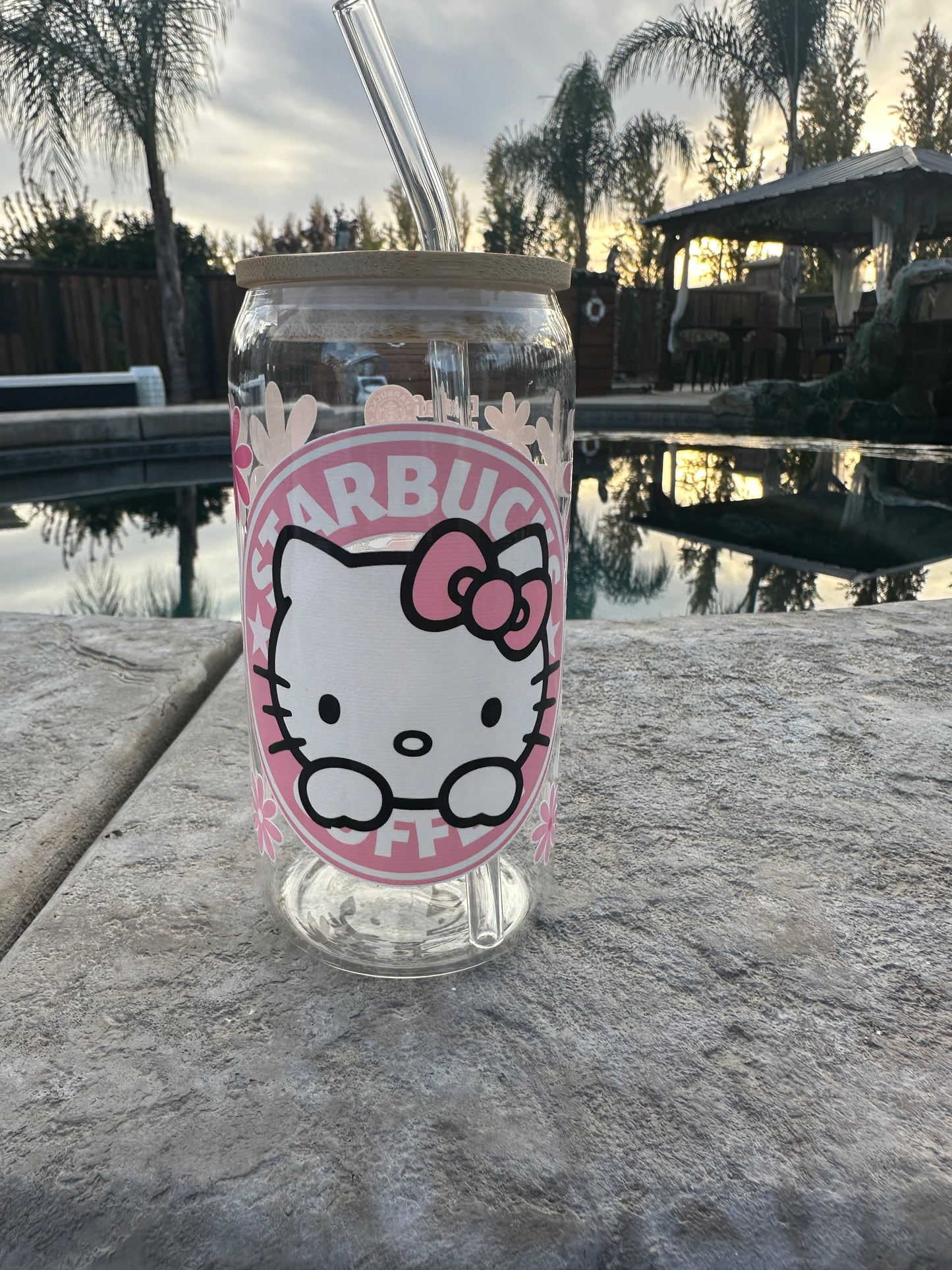 16oz kitty kawaii glass can