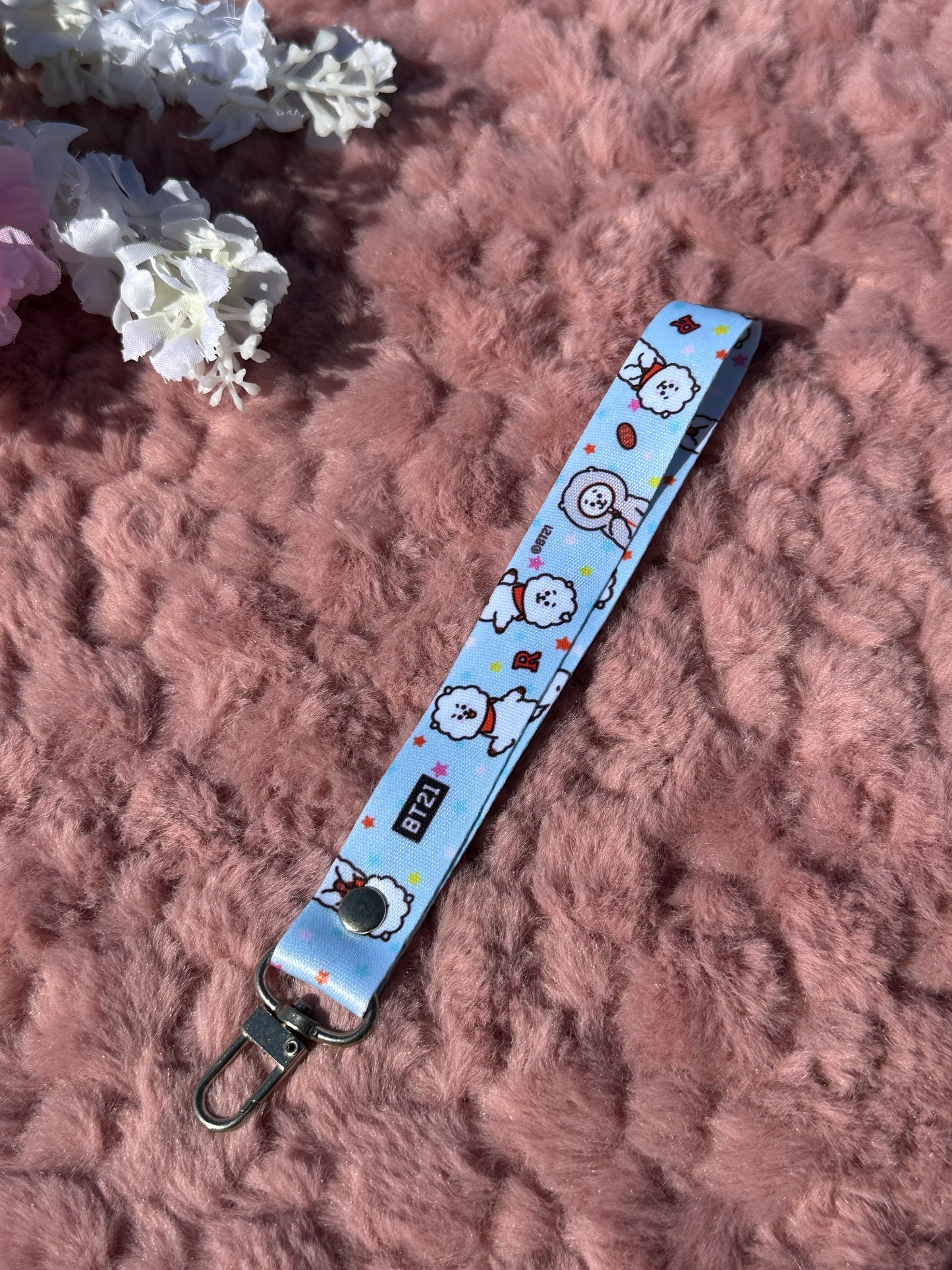 BT21 wristlets