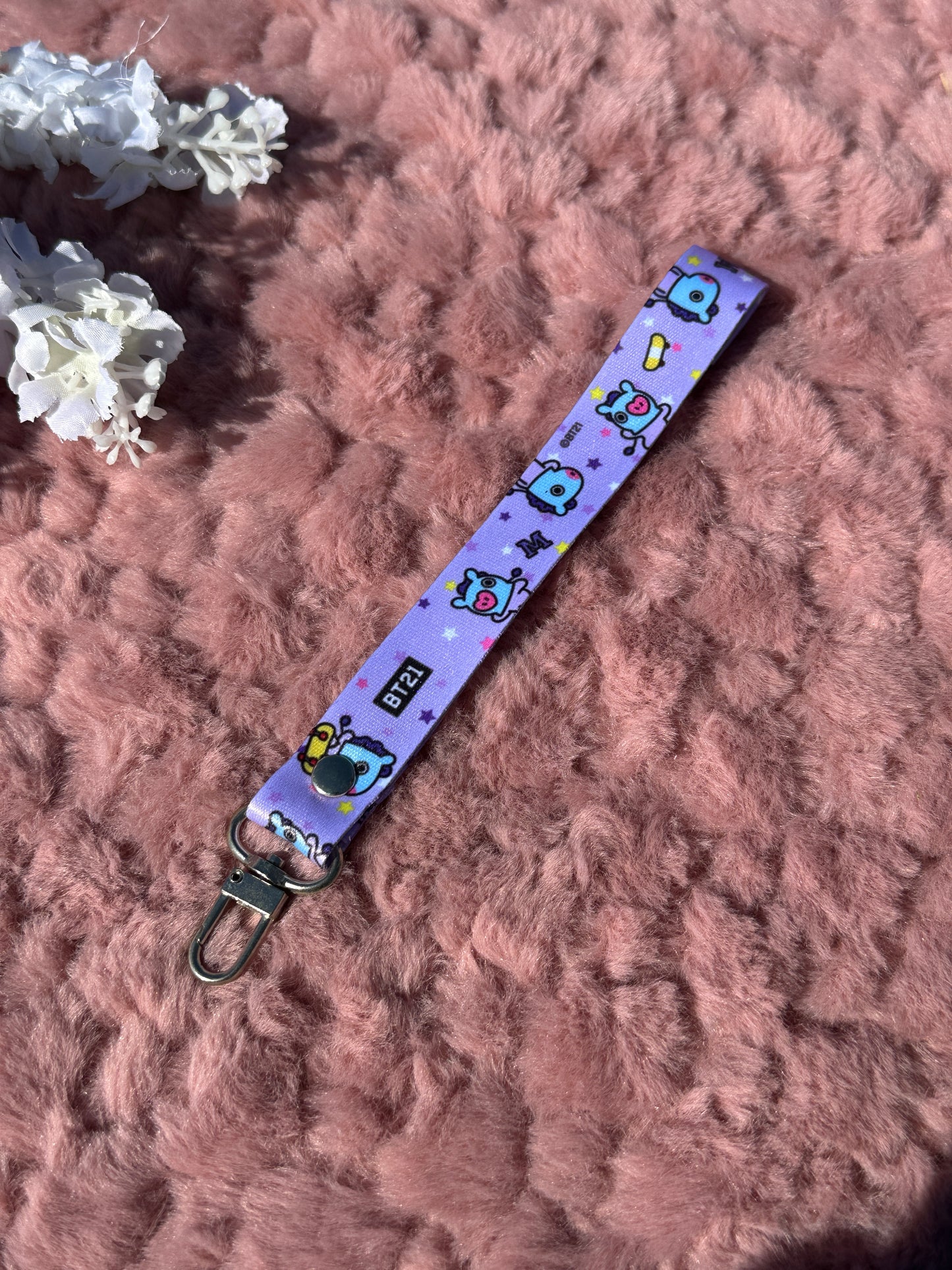 BT21 wristlets
