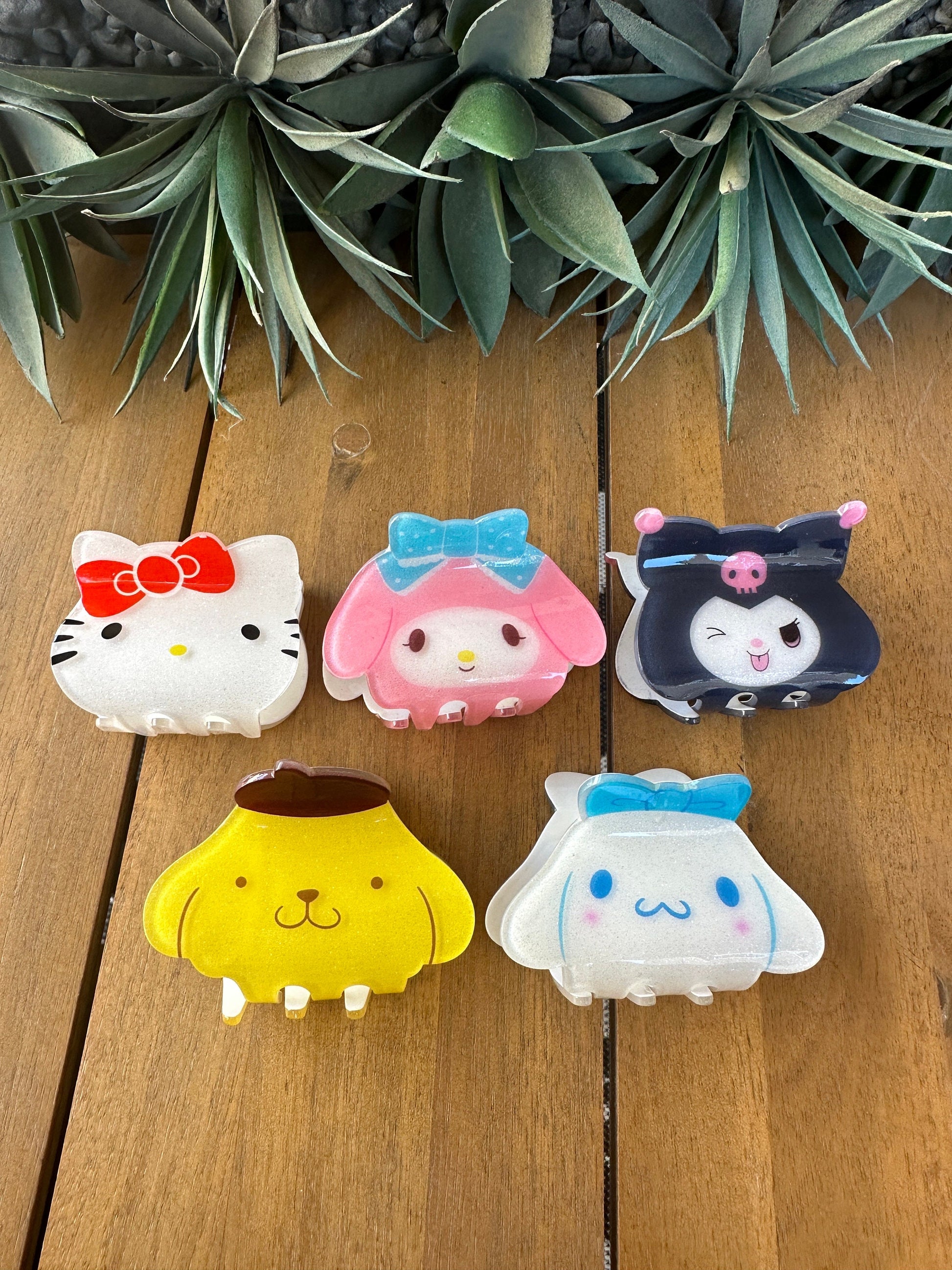 Kawaii Hair Clips | Hair accessories | Sanricore | cute hair accessories | gift ideas | hair claw | Kuro | Kawaii | Hair Clips | cutecore