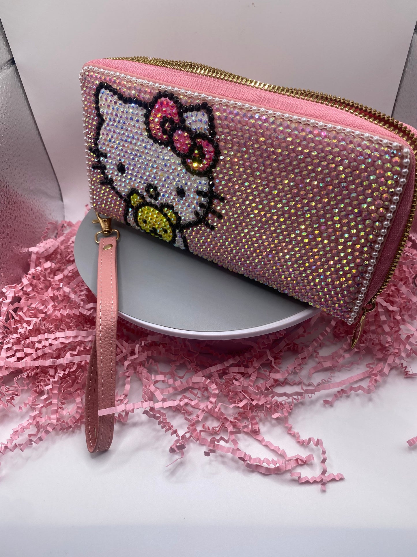 Kitty | bling| crystals | gifts for her| Kuromi | long wallet | kawaii | Pink diamonds | encrusted| Sanriod | pastel | clutch