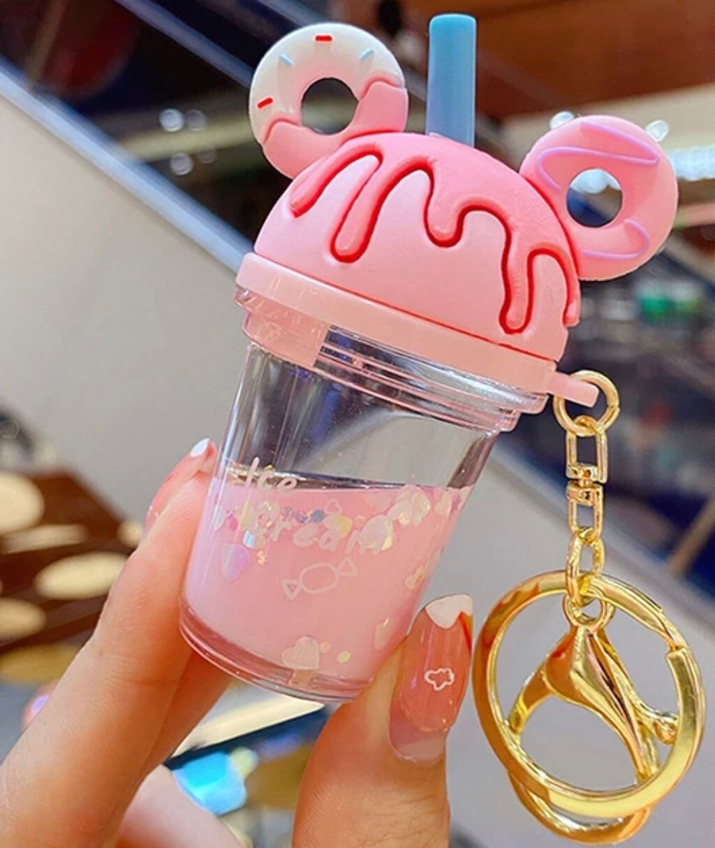 Mouse head / ears Milkshake key chain