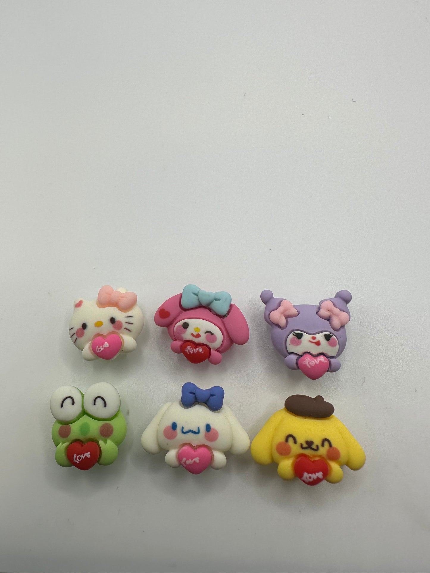 Resin kitty, Keroppi, Cinnmoroll, Kuromi, Melody and Pompompurin shoe charms