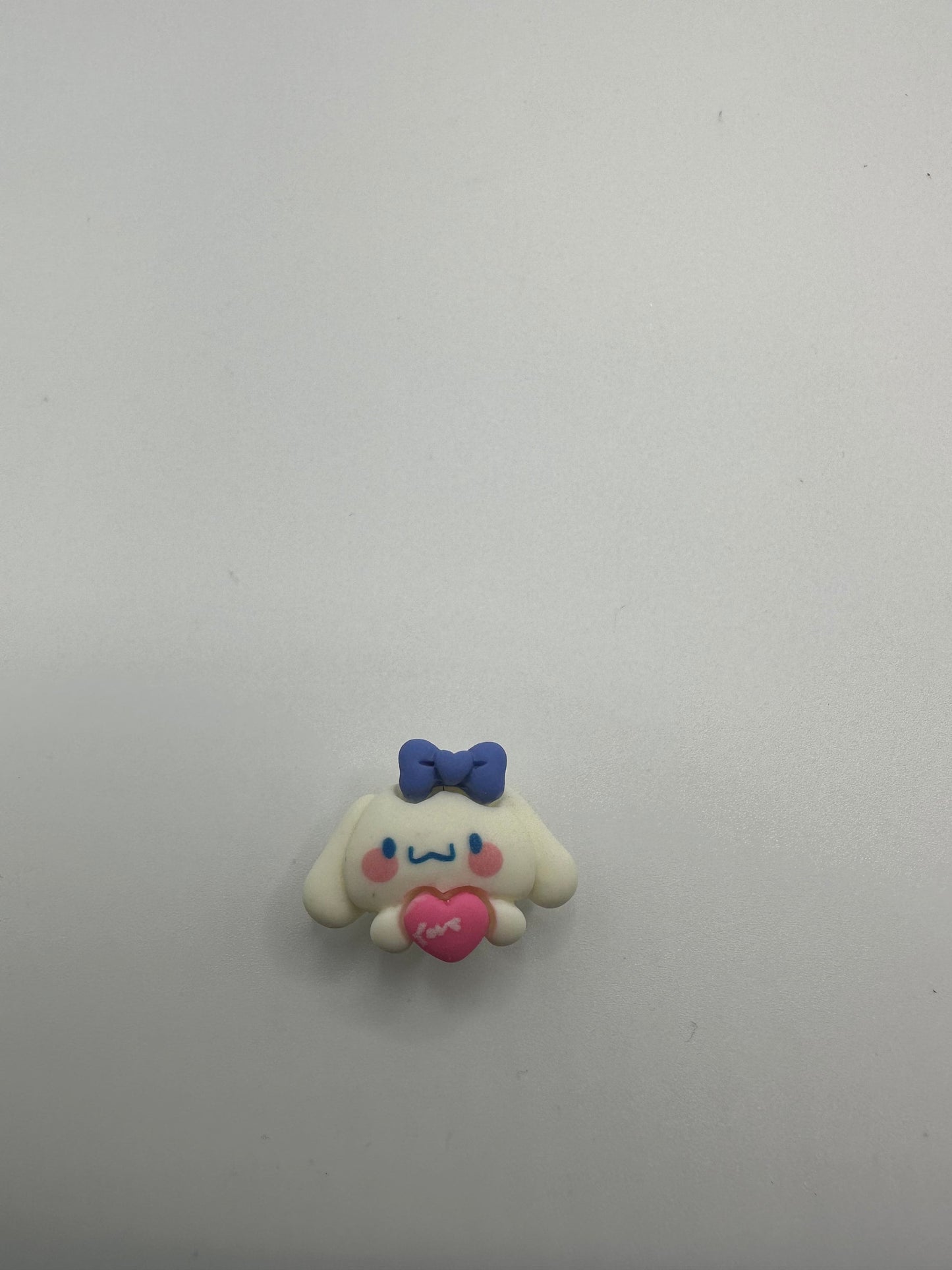 Resin kitty, Keroppi, Cinnmoroll, Kuromi, Melody and Pompompurin shoe charms