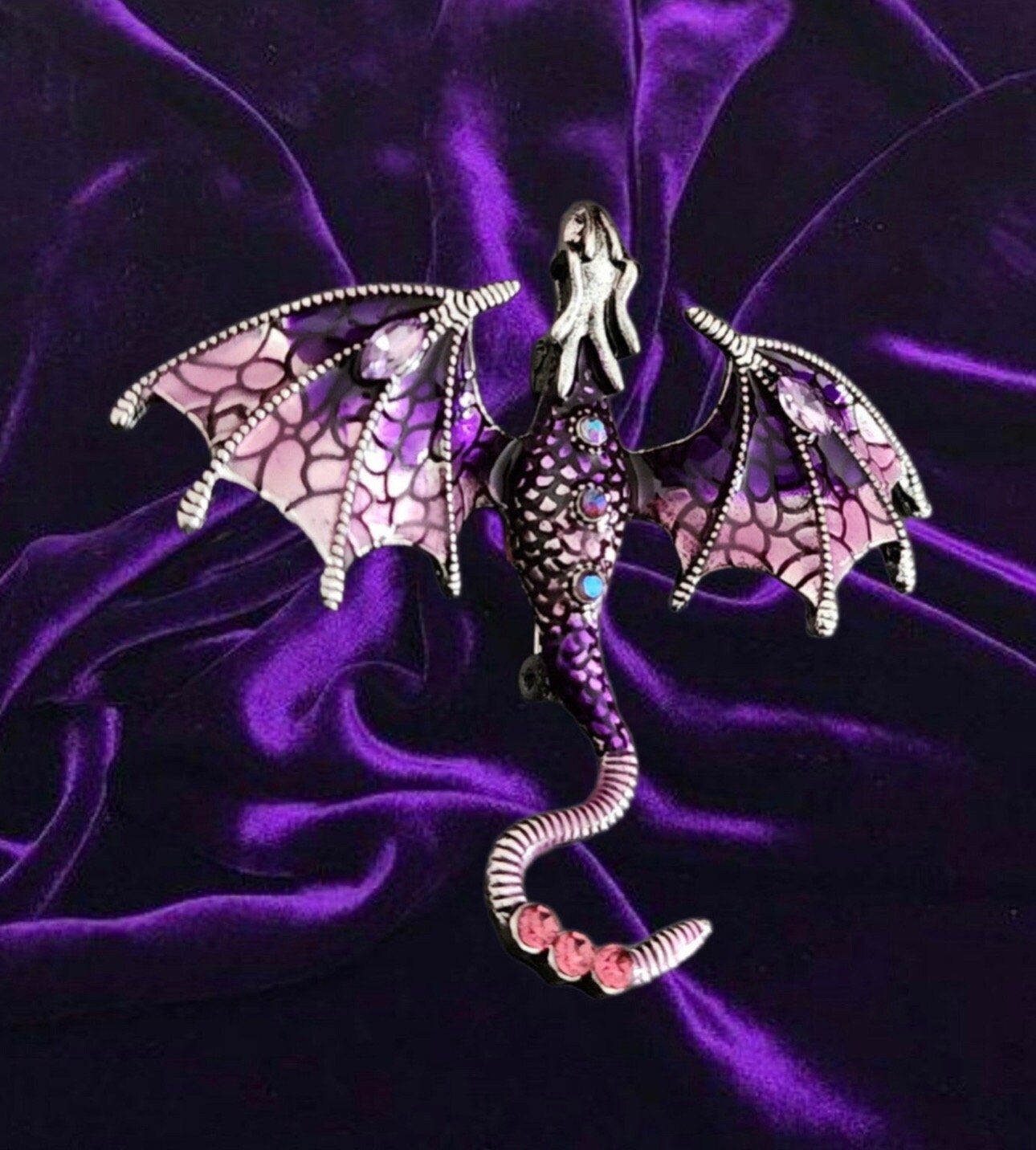 Enamel pin | Dragons | GOT | Brooch | Dragon | Crystal | Enamel pin | Mystic | Imagine | Messenger Bag | Pendant | Necklace | MTG |
