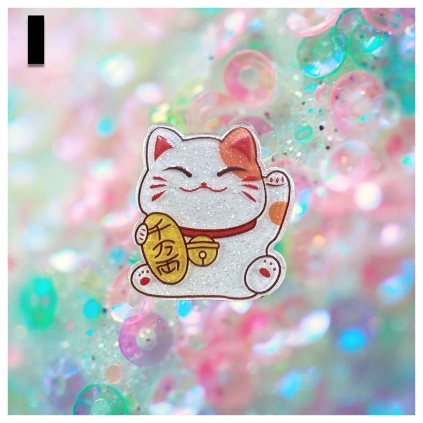 Lucky Cat shoe charms | Maneki Neko charms | Japanese lucky cat shoe accessories | Sparkle glitter resin shoe charms |Good luck cat |Acrylic