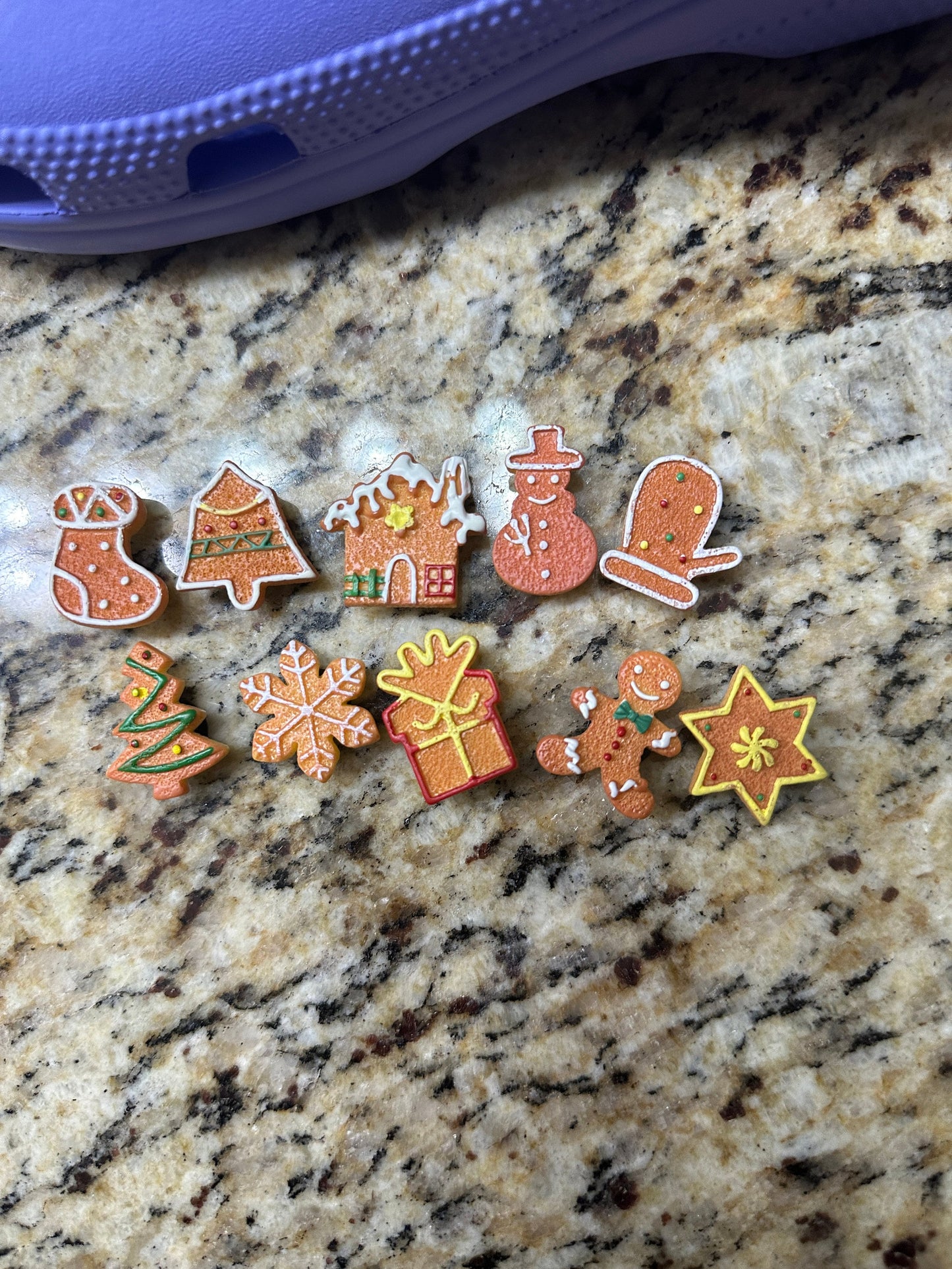 10 pcs | Christmas shoe charms | gingerbread man | gingerbread house | shoe charms | holiday charms | charms