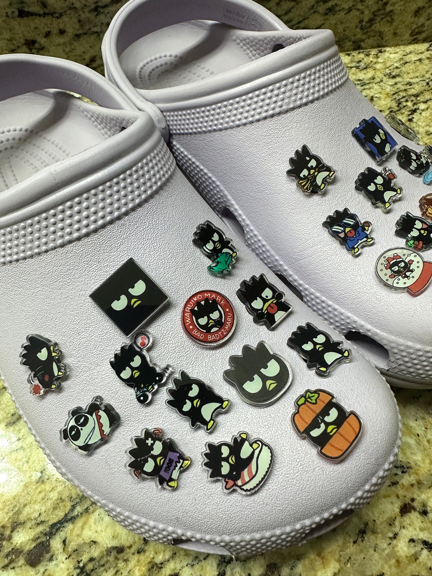 Random Bad pengu shoe charms | Chocolate kitty| bad Maru | shoe charms | kawaii | Black penguin | 1,3,5,10 pcs | Sanri | badtz | maru