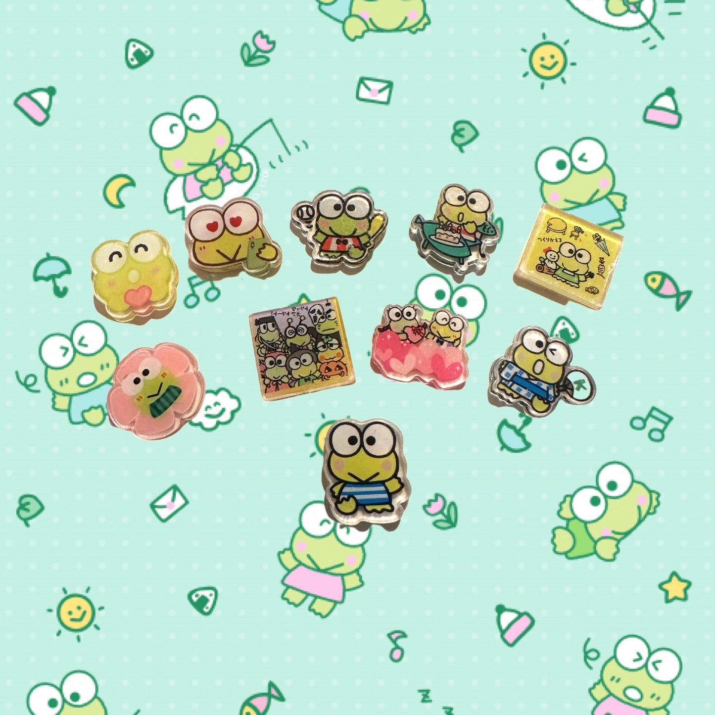 Random kero shoe charms | | Green frog | shoe charms | kawaii | | 1,3,5,10 pcs | Sanri | shy frog | keropi | Frog | San |