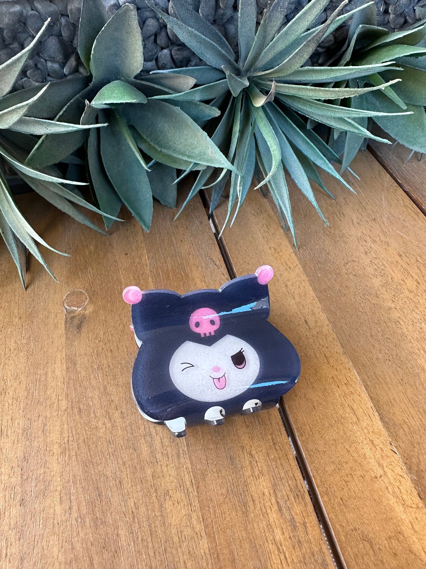Kawaii Hair Clips | Hair accessories | Sanricore | cute hair accessories | gift ideas | hair claw | Kuro | Kawaii | Hair Clips | cutecore